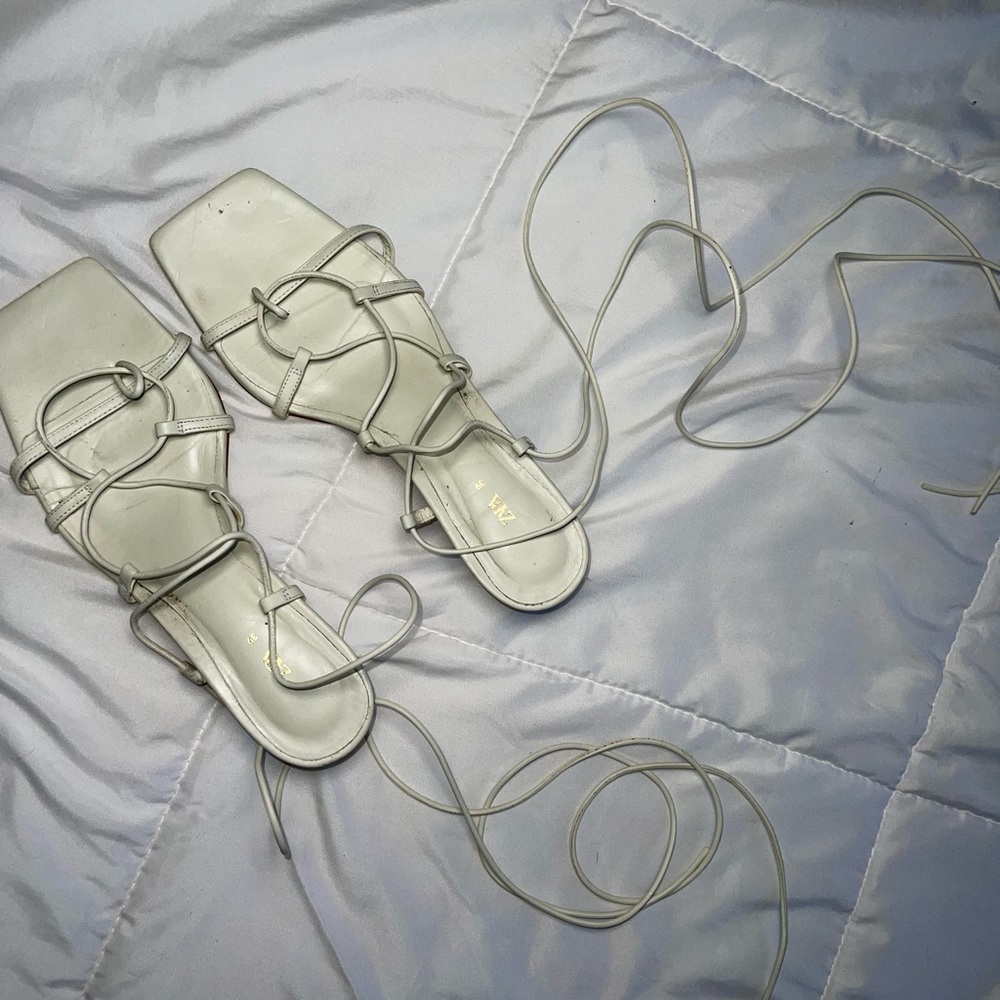 Zara laced up Sandals in off white